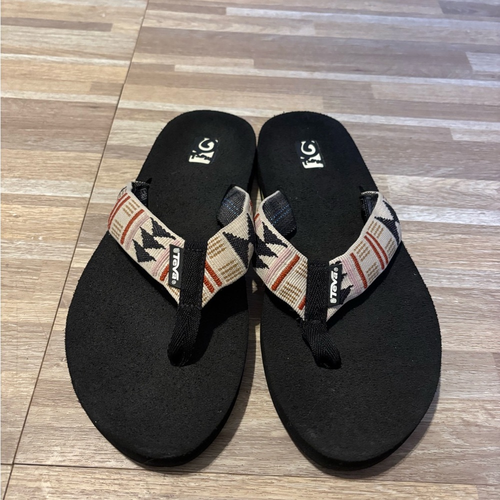 Teva Black Sandals with Textured Straps